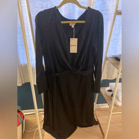 Pact Revive Front Wrap Dress - size XL - Picture 1 of 5
